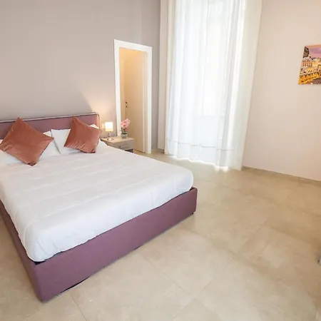 Dimora Museo * نابولي